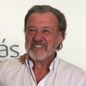 César